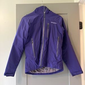 Women’s small purple Patagonia jacket